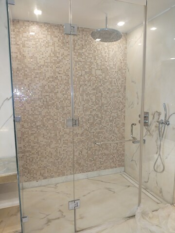 Bathroom in 6 BHK Penthouse at Vasant Vihar – for Rent
