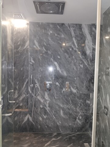Bathroom in 6 BHK Penthouse at Vasant Vihar – for Rent
