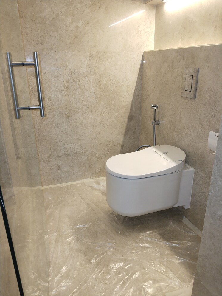 Bathroom, vasant vihar 6 Bedroom 7200 Sq.Ft. Penthouse In Vasant Vihar Delhi 9008627