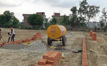 Plot For Sale in Gomti Nagar
