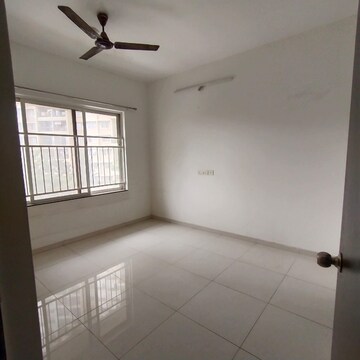 Room in 2 BHK Apartment at Kolte Patil Life Republic, Hinjewadi – for Rent