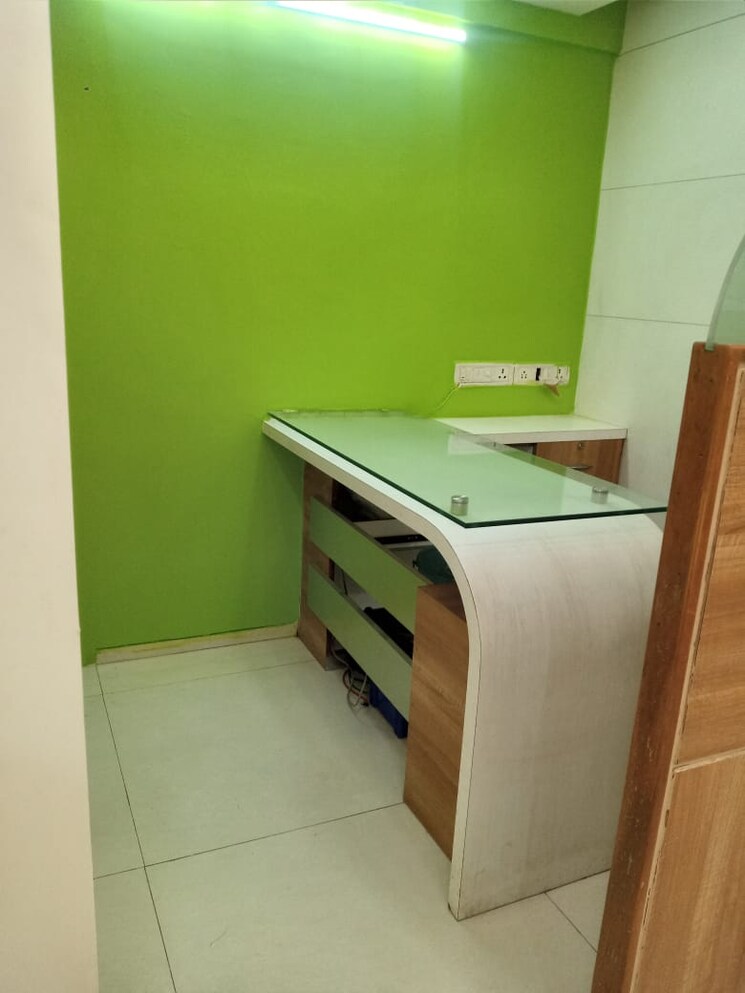 Team Area, wadala Commercial Office Space 1800 Sq.Ft. In Wadala Mumbai 9008761