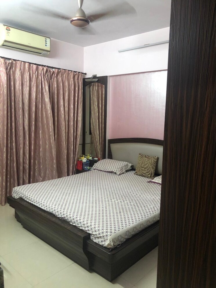 Bedroom, andheri west 3 Bedroom 1200 Sq.Ft. Apartment In Andheri West Mumbai 9008807