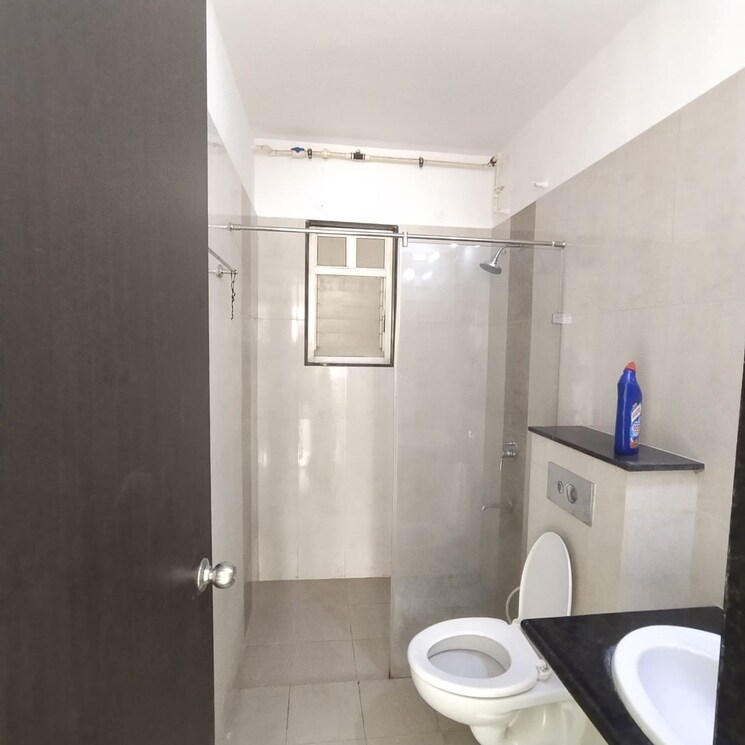 Bathroom, kolte-patil-life-republic 2 Bedroom 801 Sq.Ft. Apartment In Hinjewadi Pune 9008810