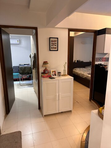 Team Area in 2 BHK Apartment at Tideways Society, Bandra West – for Rent