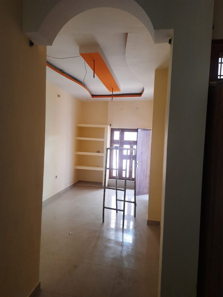Room, krishna nagar 3 Bedroom 1001 Sq.Ft. Independent House In Krishna Nagar Lucknow 9008812
