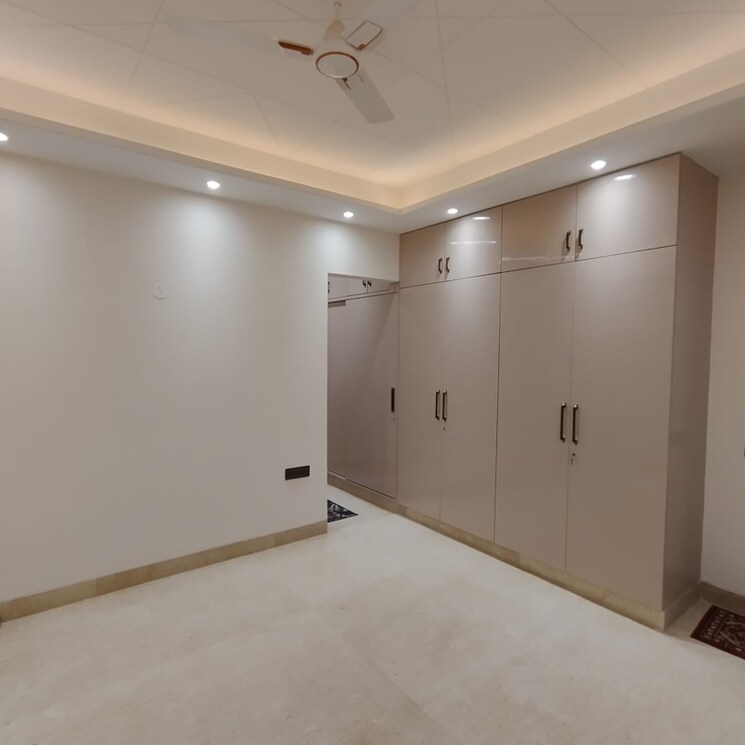 Room, jangpura 3 Bedroom 2010 Sq.Ft. Builder Floor In Jangpura Delhi 9008781