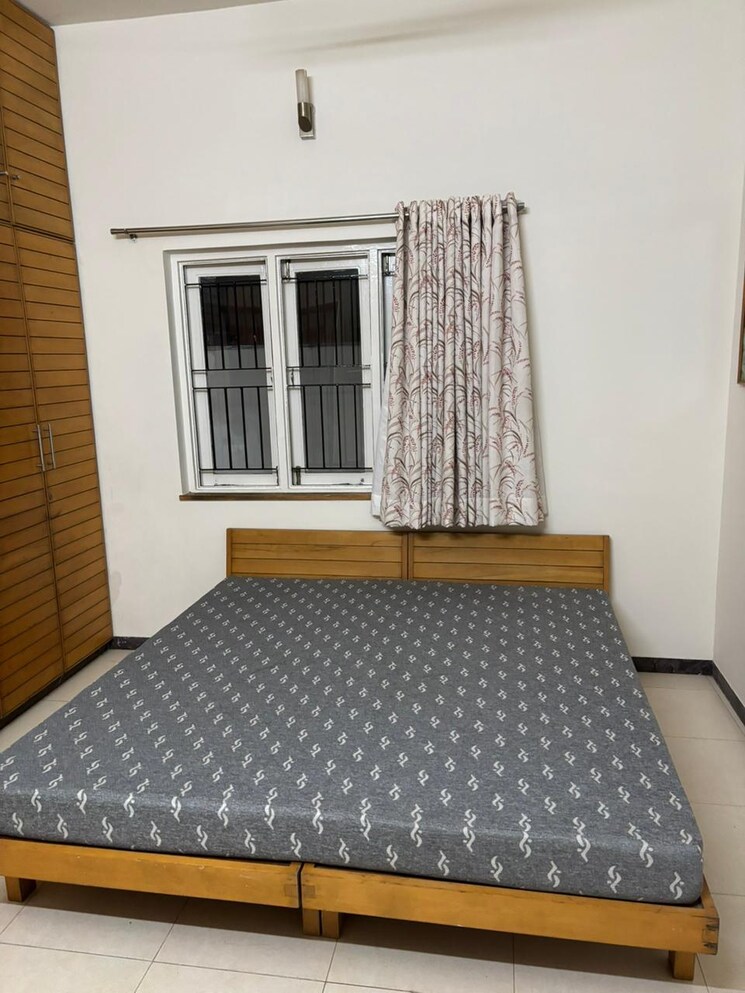 Bedroom, ratnakar-atelier 3 Bedroom 1800 Sq.Ft. Villa In Satellite Ahmedabad 9008868