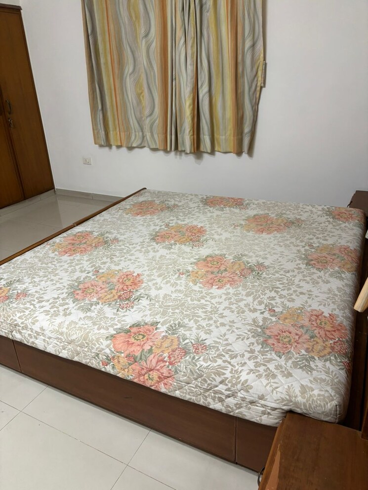 Bedroom, ratnakar-atelier 3 Bedroom 1800 Sq.Ft. Villa In Satellite Ahmedabad 9008868