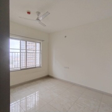 Room in 2 BHK Apartment at Kolte Patil Life Republic, Hinjewadi – for Rent