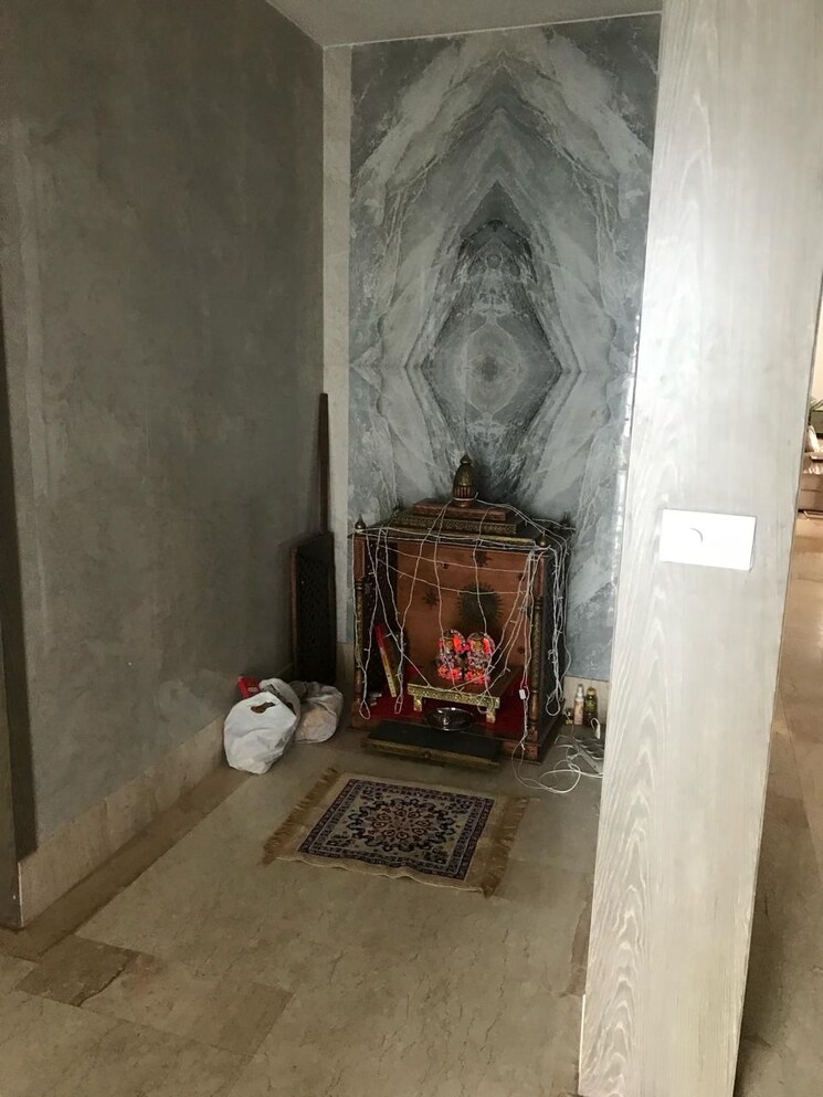 Bathroom, prateek-edifice 3 Bedroom 2500 Sq.Ft. Apartment In Sector 107 Noida 9008948