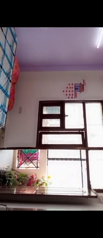 Room in 2 BHK Builder Floor at Mehrauli – for Sale