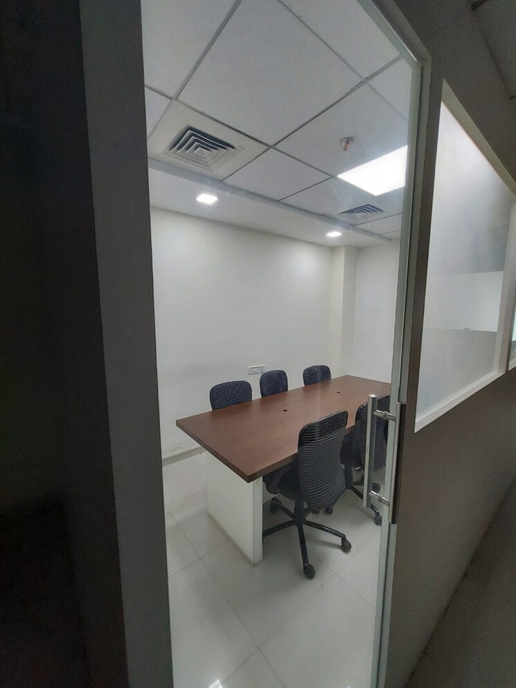 Team Area, lodha-supremus-powai Commercial Office Space 1100 Sq.Ft. In Powai Mumbai 9008973
