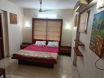 Bedroom in 4 BHK Apartment at Ahmedabad Cantonment – for Rent