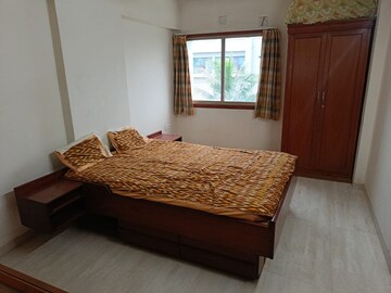 Master Bedroom in 4 BHK Apartment at Ahmedabad Cantonment – for Rent