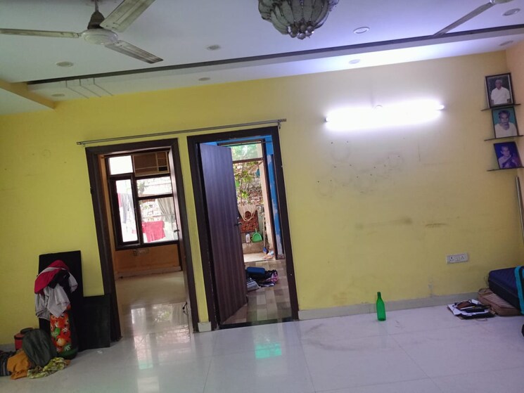 Room, mehrauli 3 Bedroom 1200 Sq.Ft. Builder Floor In Mehrauli Delhi 9009006