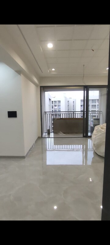 Room in 3 BHK Apartment at Shaligram Prime, Ghuma – for Rent
