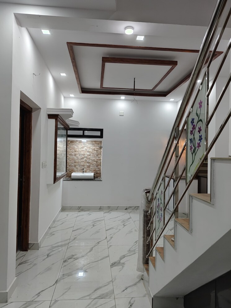 undefined, thiroor 3 Bedroom 1400 Sq.Ft. Independent House In Thiroor Thrissur 9009049