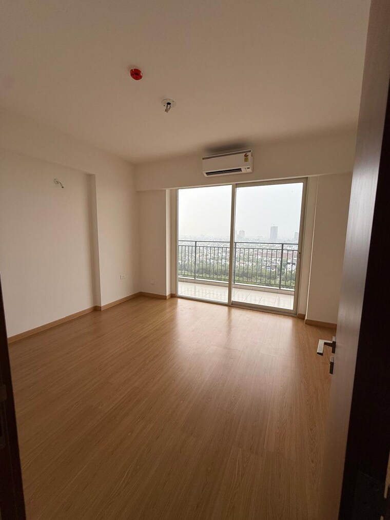 Room, prateek-grand-city 2 Bedroom 970 Sq.Ft. Apartment In Siddharth Vihar Ghaziabad 9009084