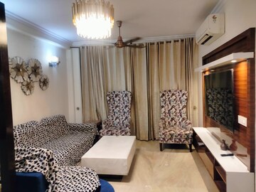 Living Room in 2 BHK Apartment at Panchsheel Greens, Sector 16 Greater Noida – for Rent
