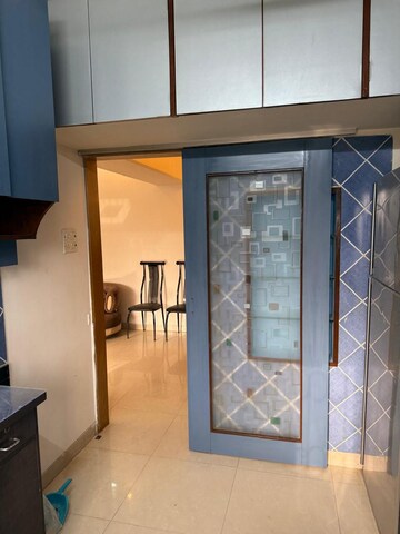 2 BHK Apartment For Rent in Pranay Classic Apartment, Bandra West