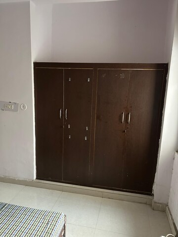 3 BHK Builder Floor For Rent in Sector 48