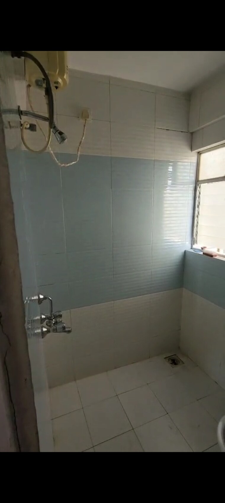 Bathroom, royal-heights-pune 2 Bedroom 1000 Sq.Ft. Apartment In Bopodi Pune 9009122