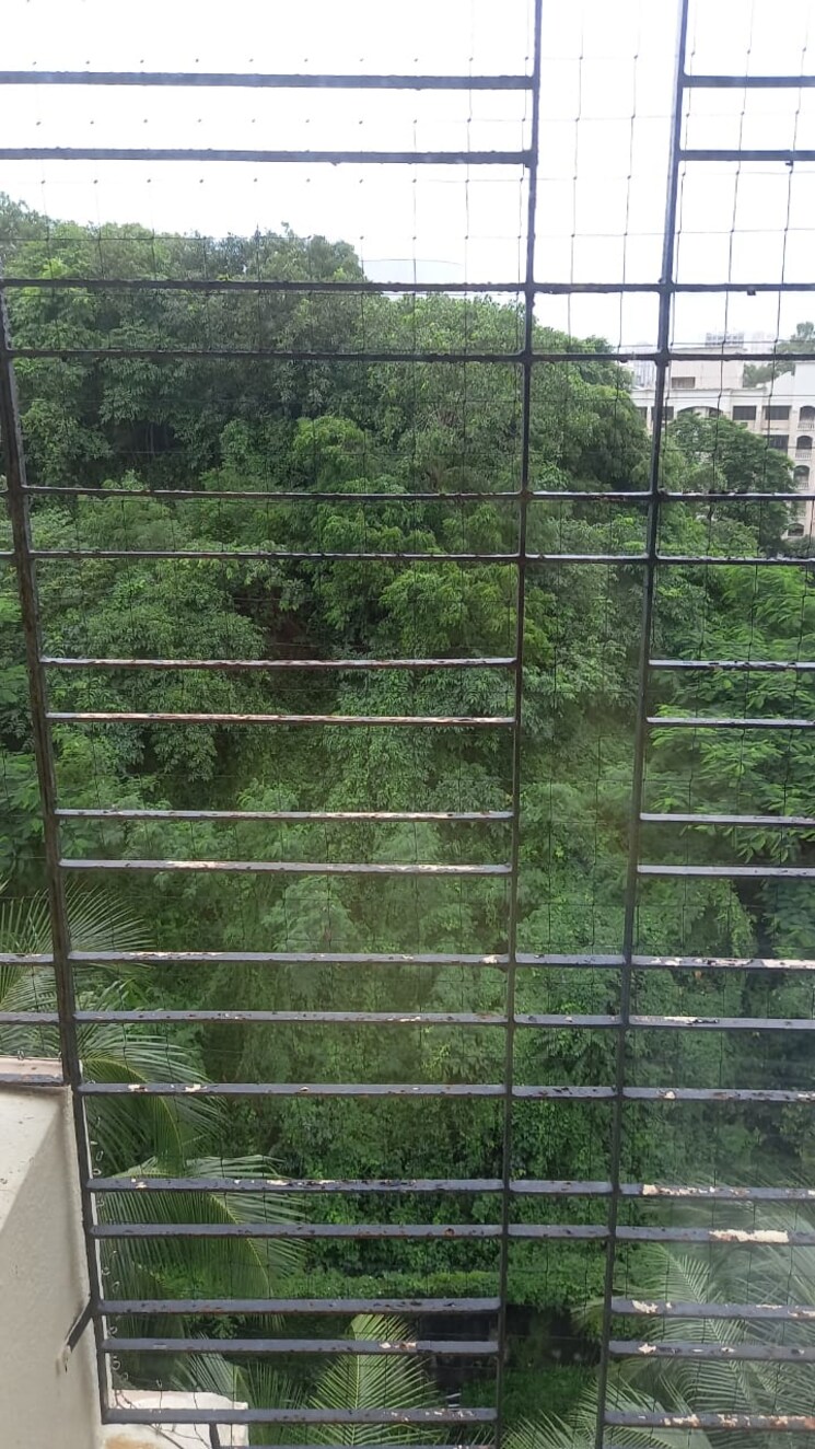 Balcony, sunset-1-co-operative-housing-society-ltd 4 Bedroom 2200 Sq.Ft. Apartment In Powai Mumbai 9009264