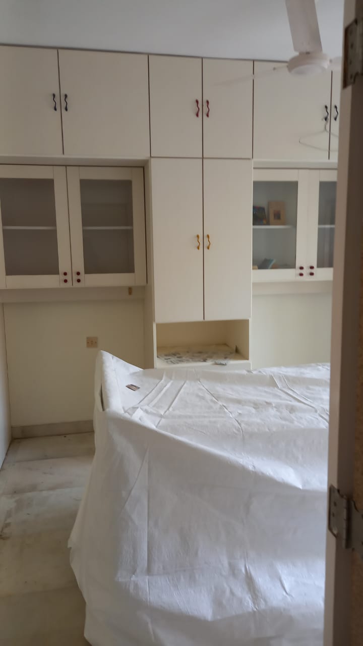 4 BHK + Servant Room Apartment For Rent in Sunset 1 Co Operative Housing Society Ltd