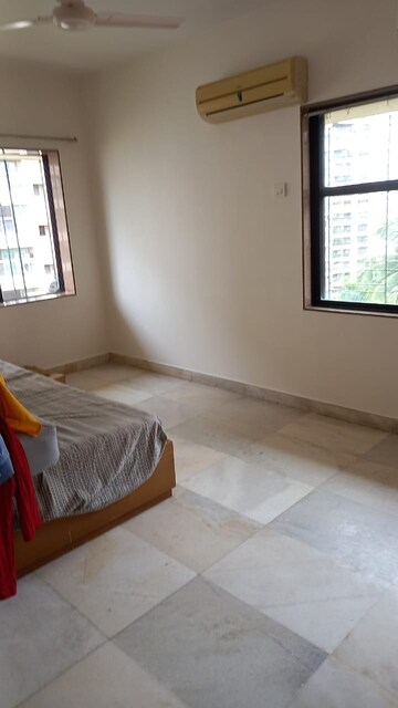 Bedroom in 4 BHK Apartment at Sunset 1 Co Operative Housing Society Ltd, Powai – for Rent