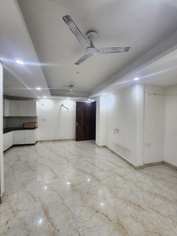 Room in 2 BHK Builder Floor at Chattarpur – for Rent