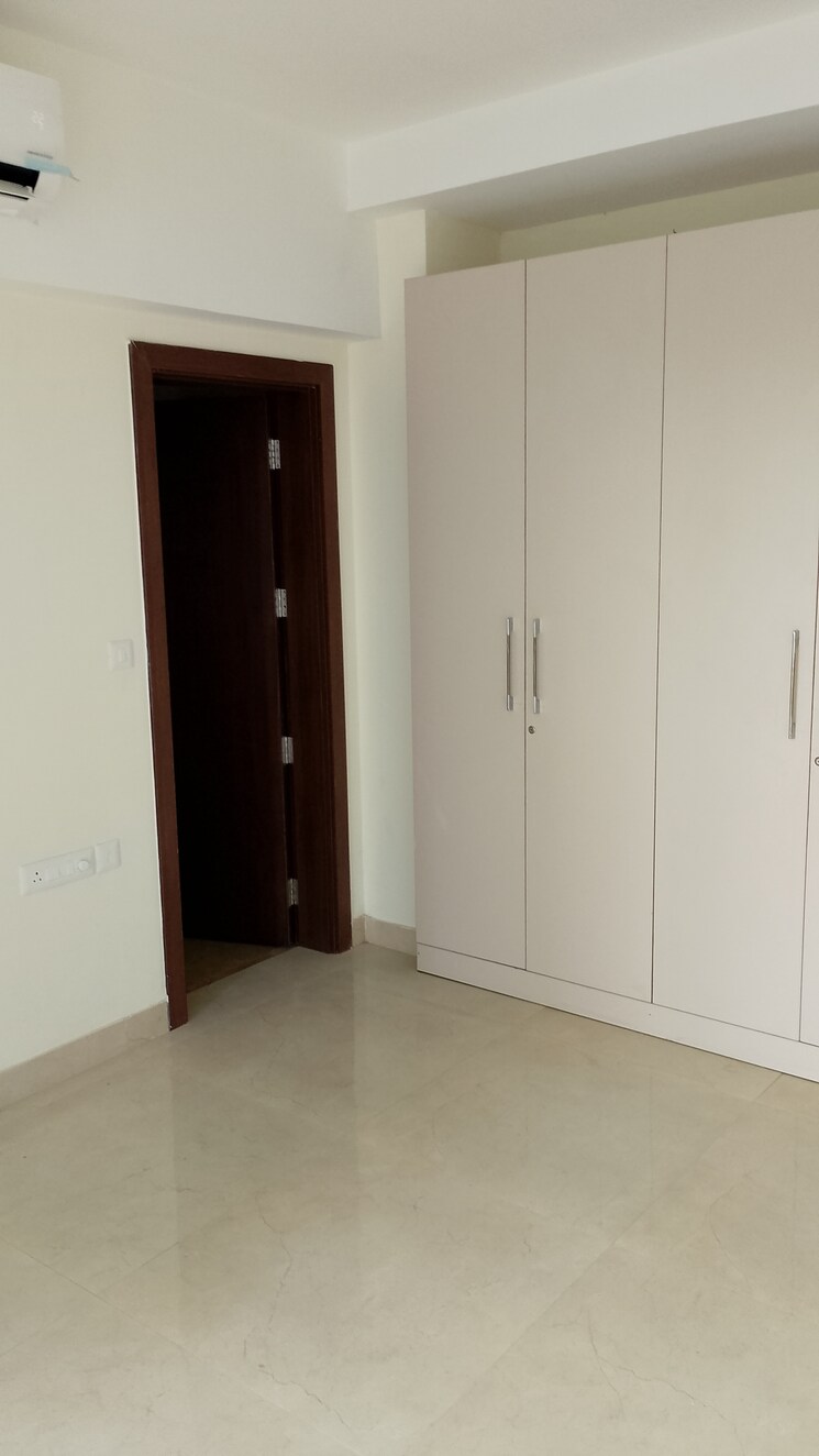 Room, ats-triumph 3 Bedroom 2290 Sq.Ft. Apartment In Sector 104 Gurgaon 9009300