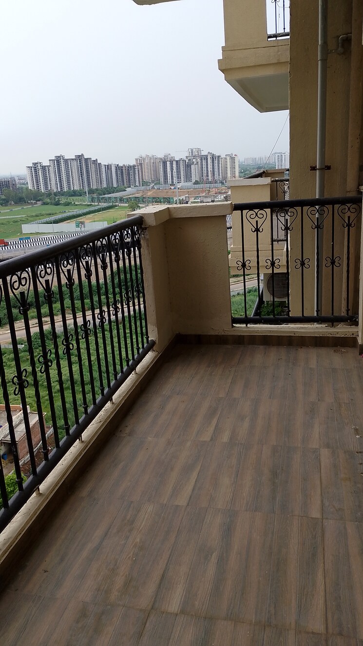 Balcony, ats-triumph 3 Bedroom 2290 Sq.Ft. Apartment In Sector 104 Gurgaon 9009300