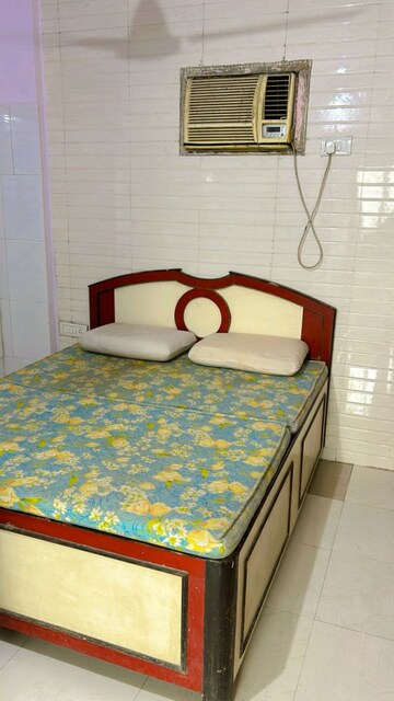 Bedroom in 2 BHK Builder Floor at Kharghar Sector 13 – for Rent