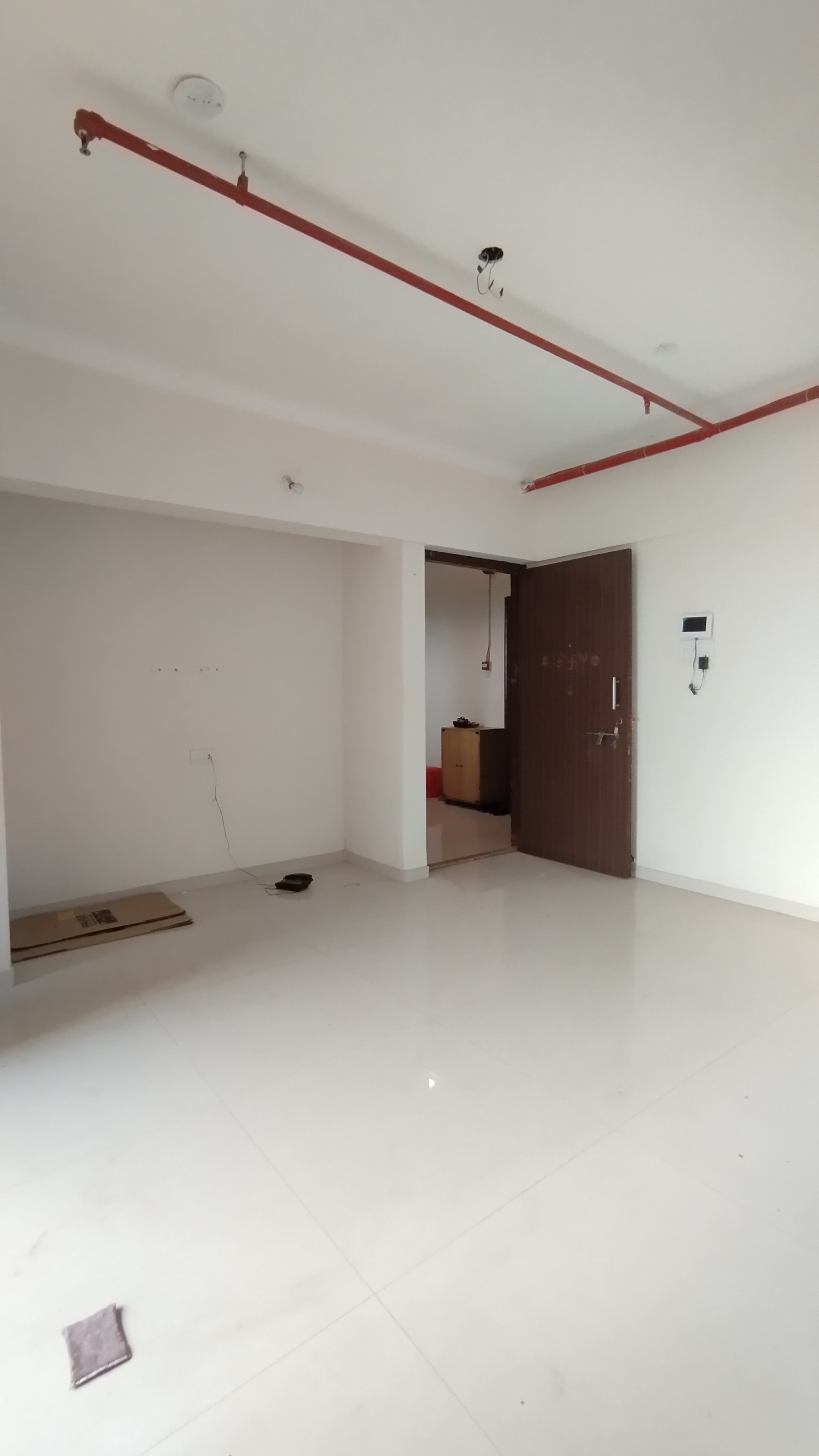 2 BHK + Servant Room 850 Sq.Ft. Apartment in Raunak City Sector 4 D3