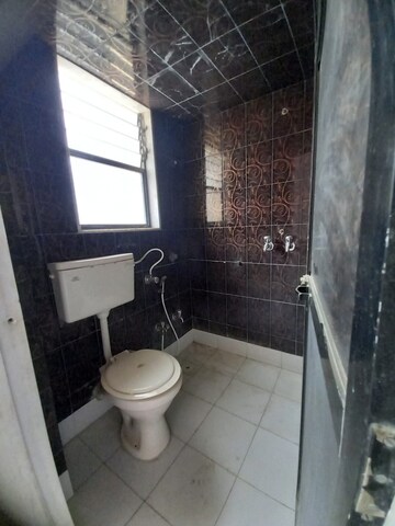 Bathroom in 2.5 BHK Villa at Mulund East – for Sale