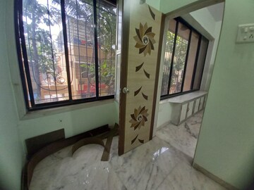 Room in 2.5 BHK Villa at Mulund East – for Sale