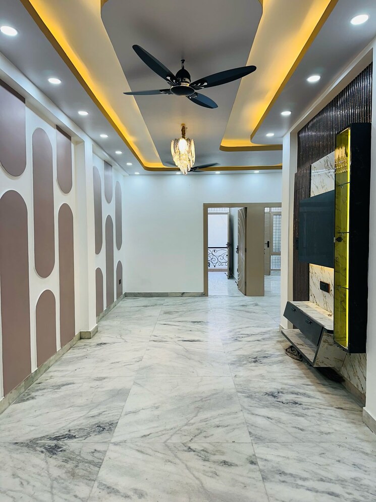 Room, bptp-parkland 3 Bedroom 1378 Sq.Ft. Apartment In Sector 75 Faridabad 9009469