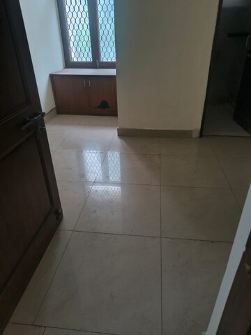 Bathroom in 2 BHK Builder Floor at RWA Apartments Sector 30, Sector 30 – for Rent