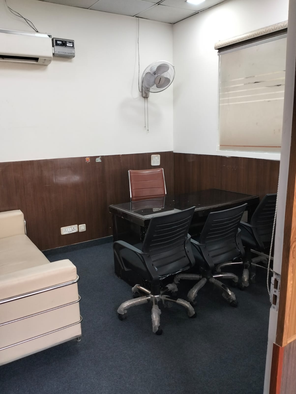 Office Space For Rent in Sector 2