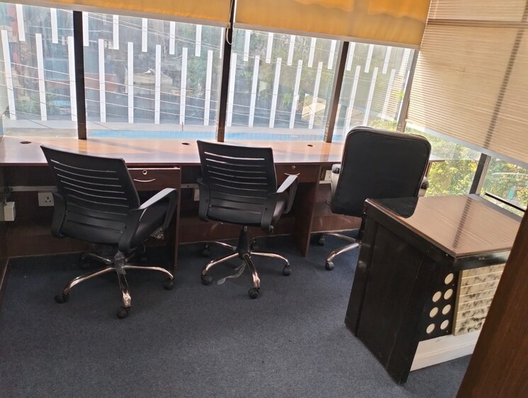 Team Area, sector 2 Commercial Office Space 3000 Sq.Ft. In Sector 2 Noida 9009547
