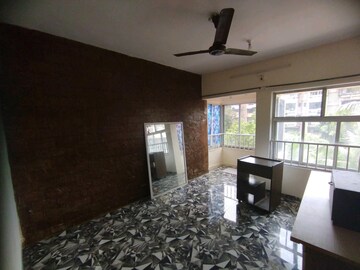 Bedroom in 2 BHK Apartment at Versova View, Andheri West – for Rent