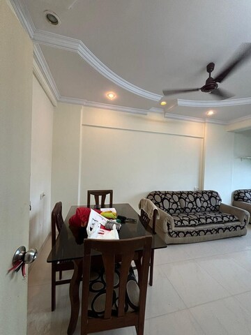 Team Area in 2 BHK Apartment at Seven Bungalow, Andheri West – for Rent