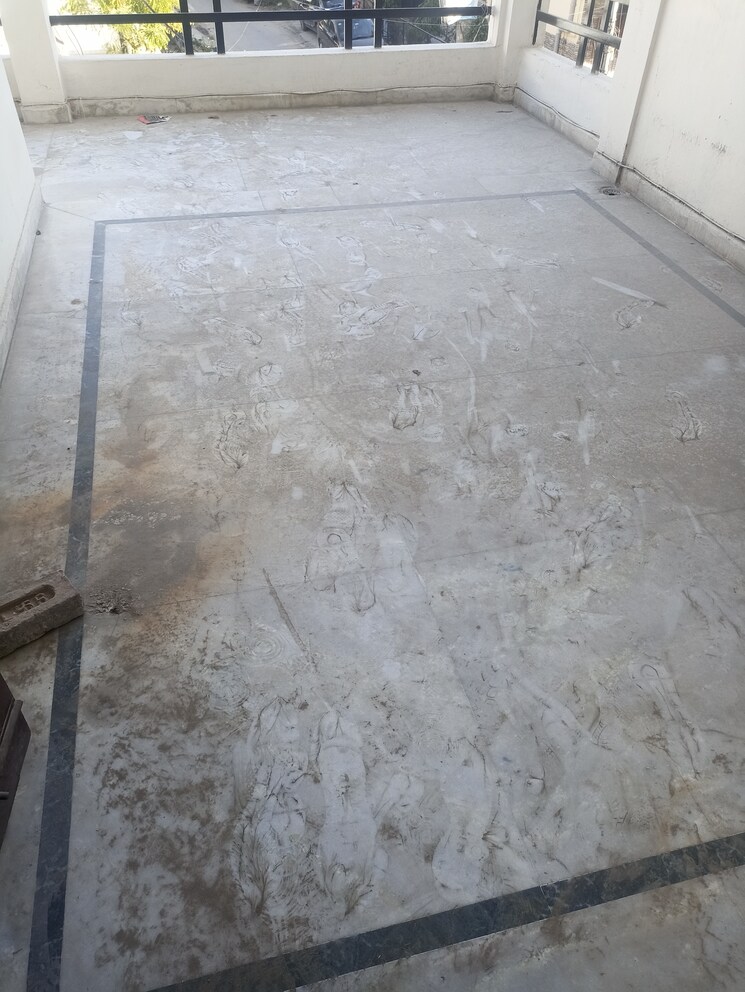 Room, ansal-plaza-sector-23 3 Bedroom 1900 Sq.Ft. Apartment In Sector 23 Gurgaon 9009656