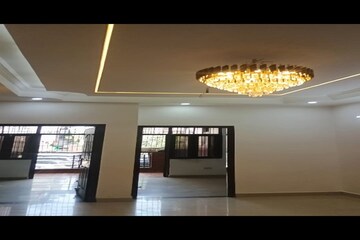 Bedroom in 2 BHK Builder Floor at Vaishali Sector 5 – for Sale