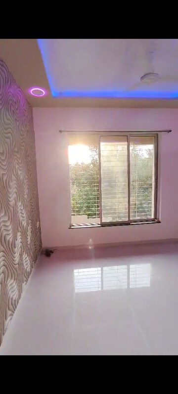 Room in 1 BHK Apartment at Puranik City, Kasarvadavali – for Rent