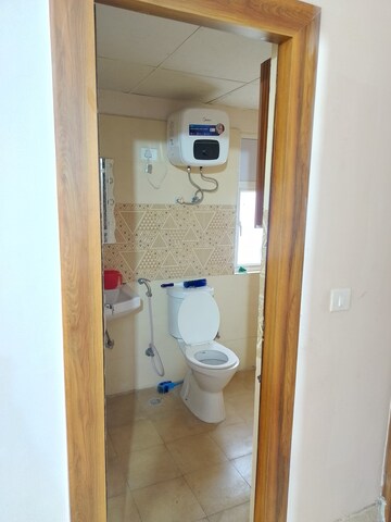 Bathroom in 2 BHK Apartment at Amrapali Golf Homes, Sector 4 Greater Noida – for Rent