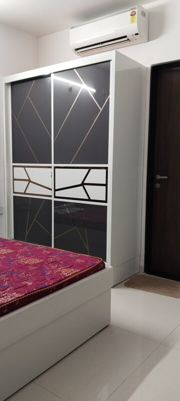 Bedroom in 2 BHK Apartment at Rahul Arcus, Baner – for Rent