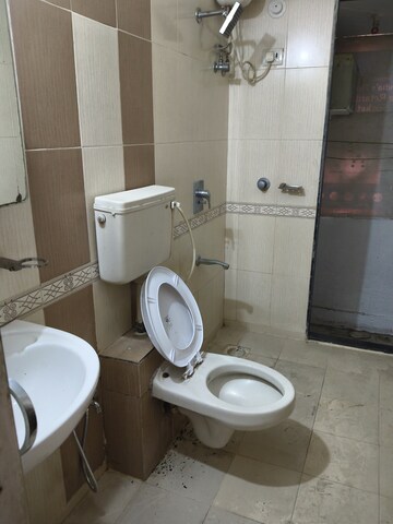 Bathroom in 2 BHK Apartment at Vile Parle West – for Rent
