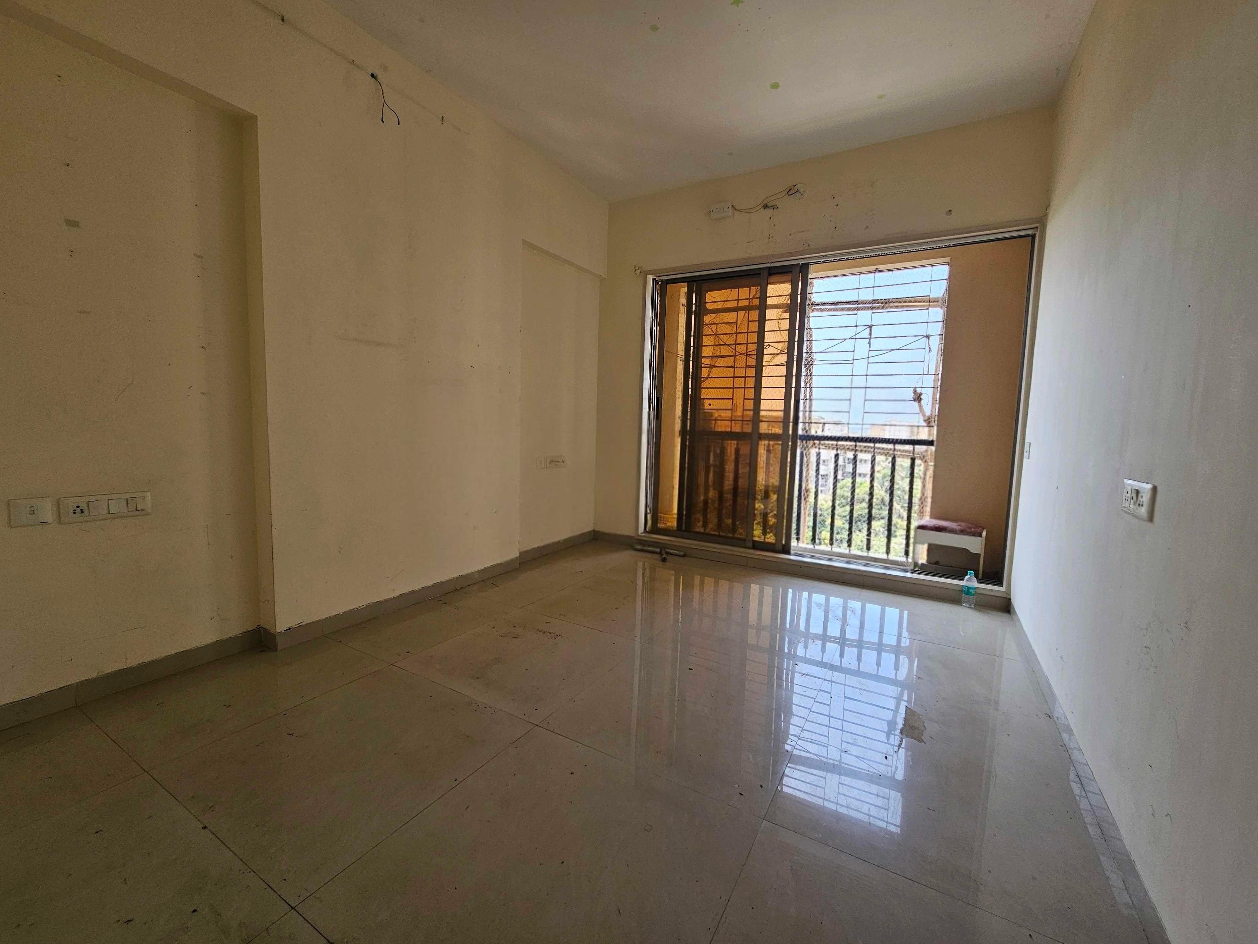 2 BHK + Servant Room Apartment For Rent in Chandiwala Pearl Castle